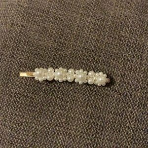 Pearl Hair Clip